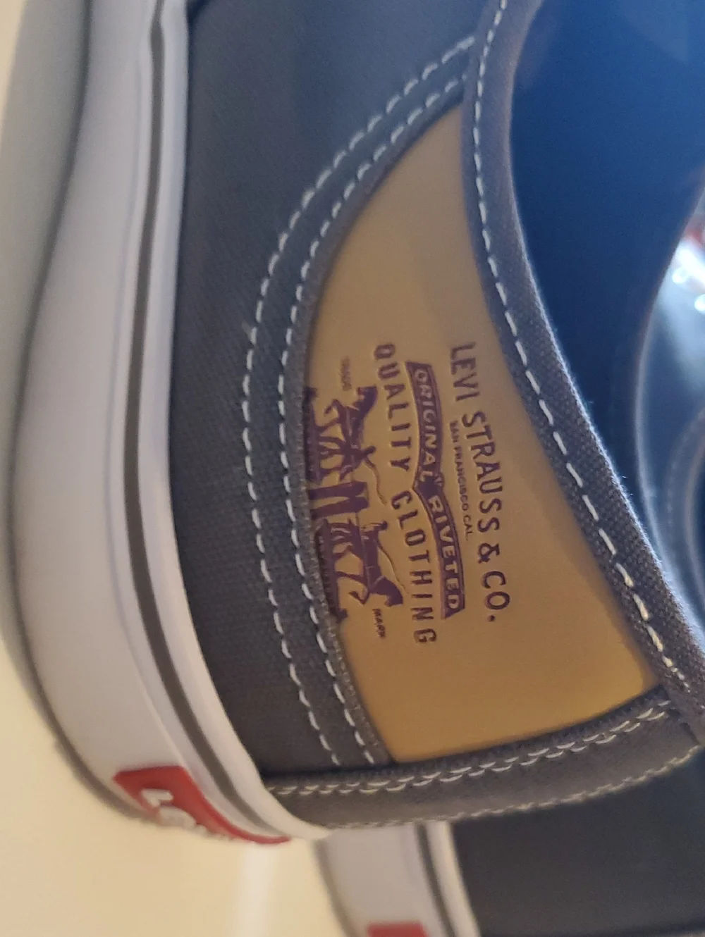 Levis Shoes - Picture 6 of 14